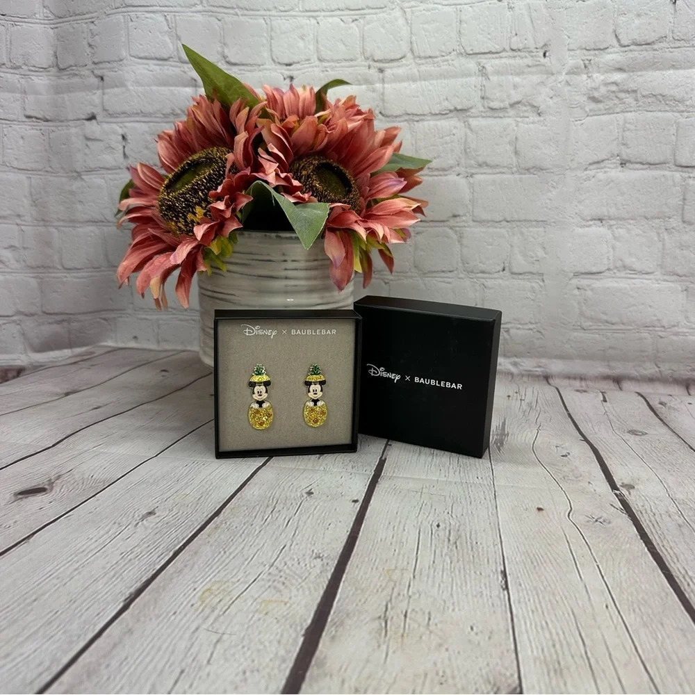 disney baublebar mickey mouse pineapple stud earrings NWT rhinestone summer
